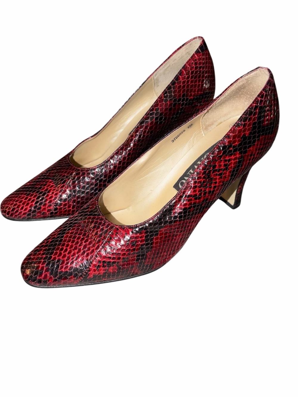 Vintage L Gavino Genuine Snakeskin Red Black Pumps 7.5 Medium Rounded Toe Exotic